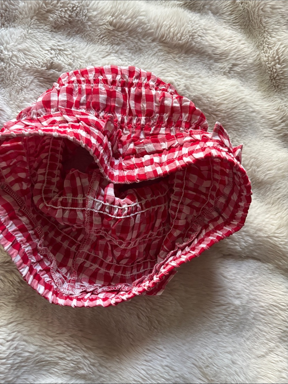 Red & White Ruffle Shorts - Picture 2 of 4